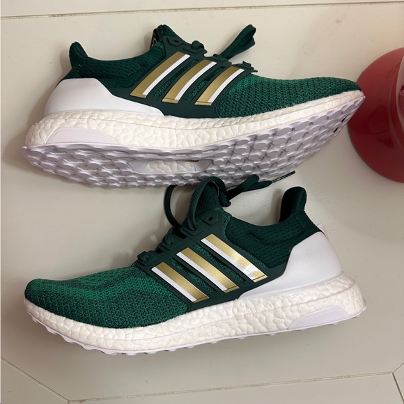 NEW Adidas 562 green and gold running / training shoe Men’s 8 - Picture 3 of 11